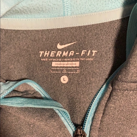 blue and grey large nike jacket - Picture 2 of 2